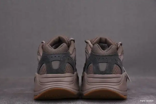 hype 'Mauve' GZ0724 V2 Yeezy ADIDAS Boost 700 0529